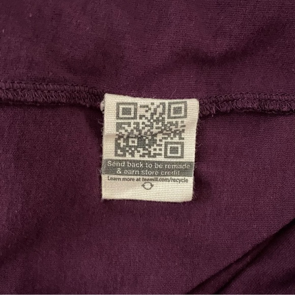 110. RAPANUI Sustainable Tee-Shirt - “What Day is This?” - Ladies Size 18 - Picture 5 of 5